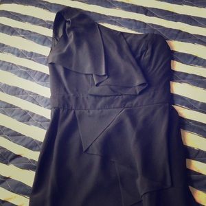 Navy size 6 Shoshanna